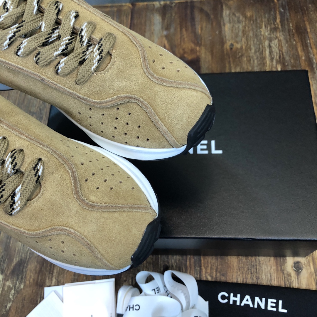 Chanel Fabric & Suede Calfskin Low Top Sneaker 28 - vstockx
