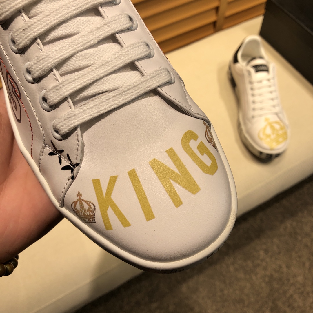 Dolce & Gabbana Low Tops Sneakers 134 - vstockx