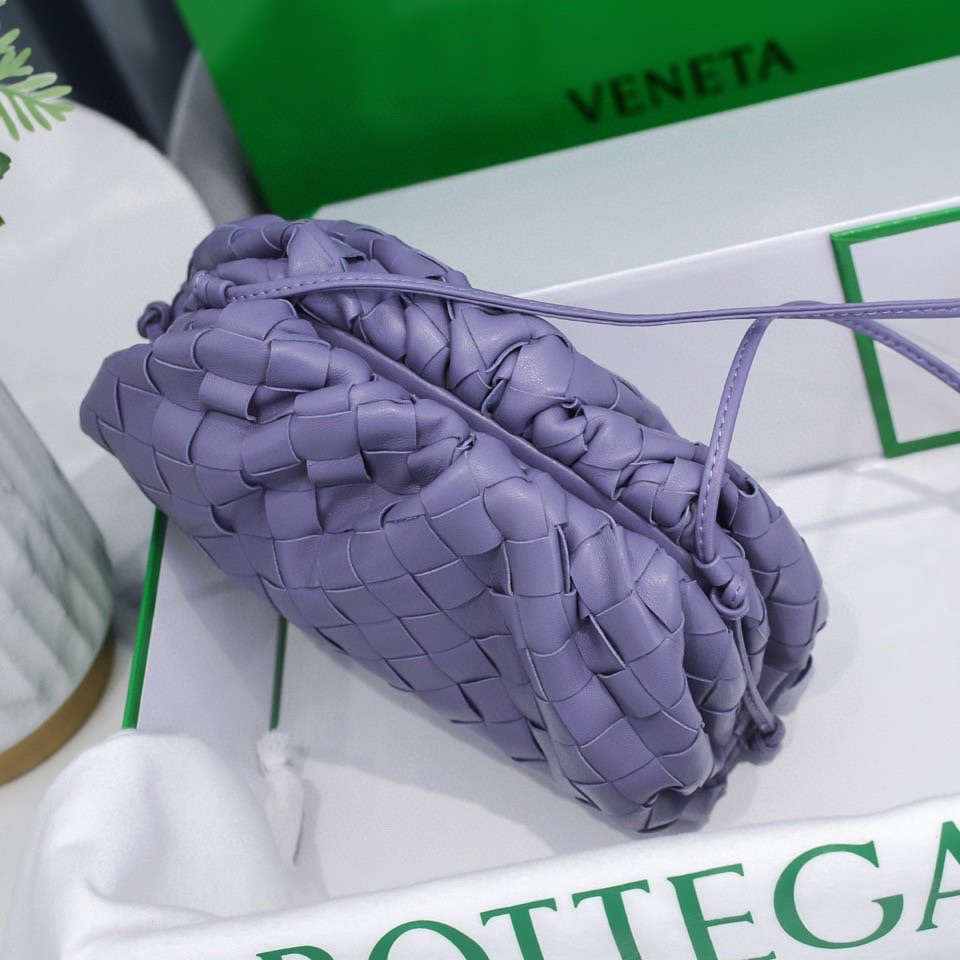 handbags Bottega Veneta The pouch size:23*13*8 - vstockx