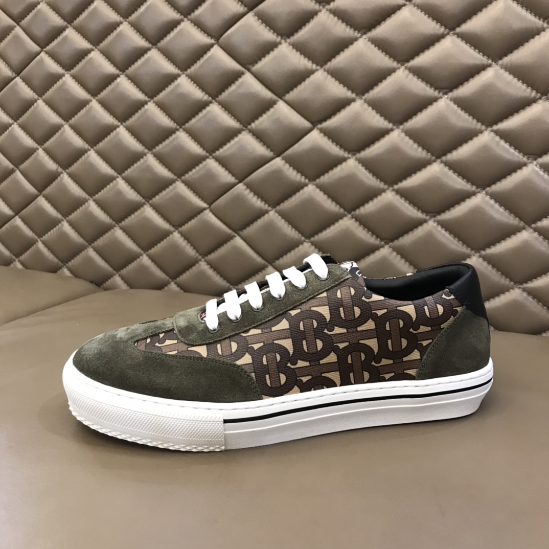 Burberry Perforated Check Sneaker 52 - vstockx