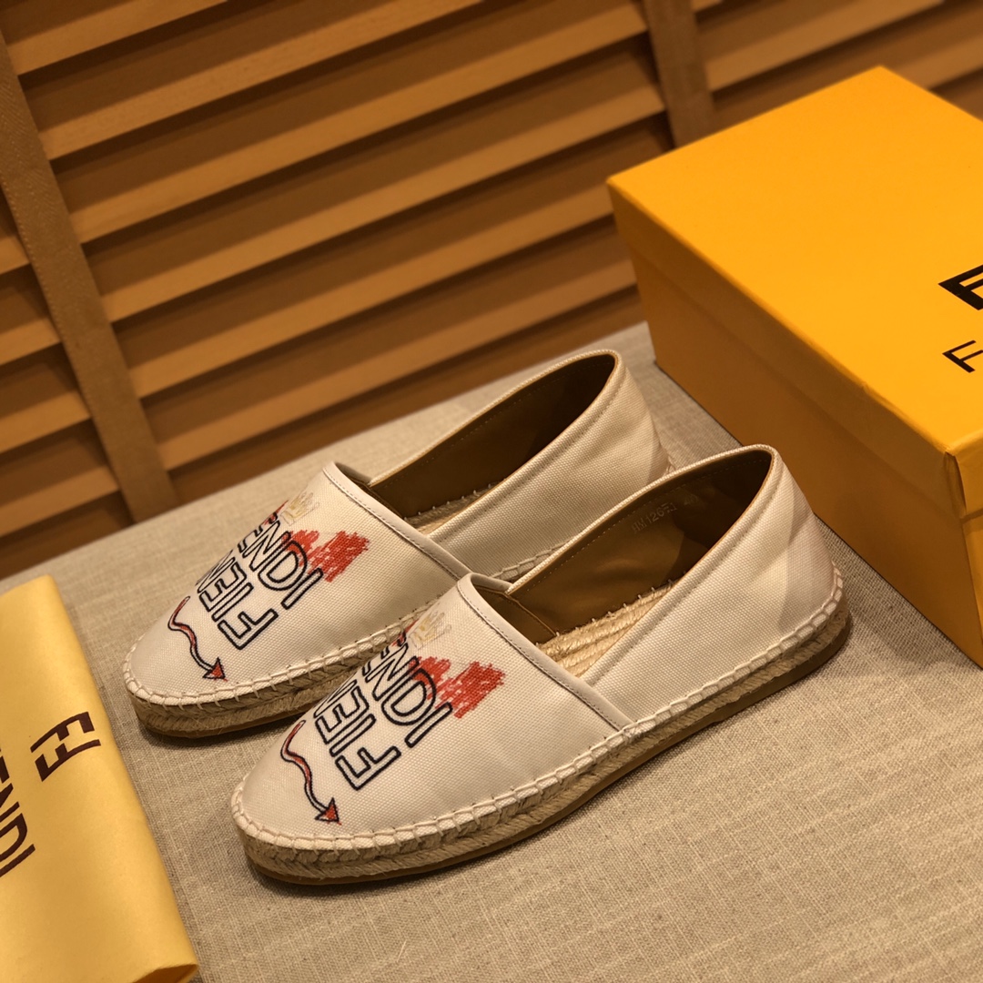 Fendi Espadrilles Sneakers 1 - vstockx