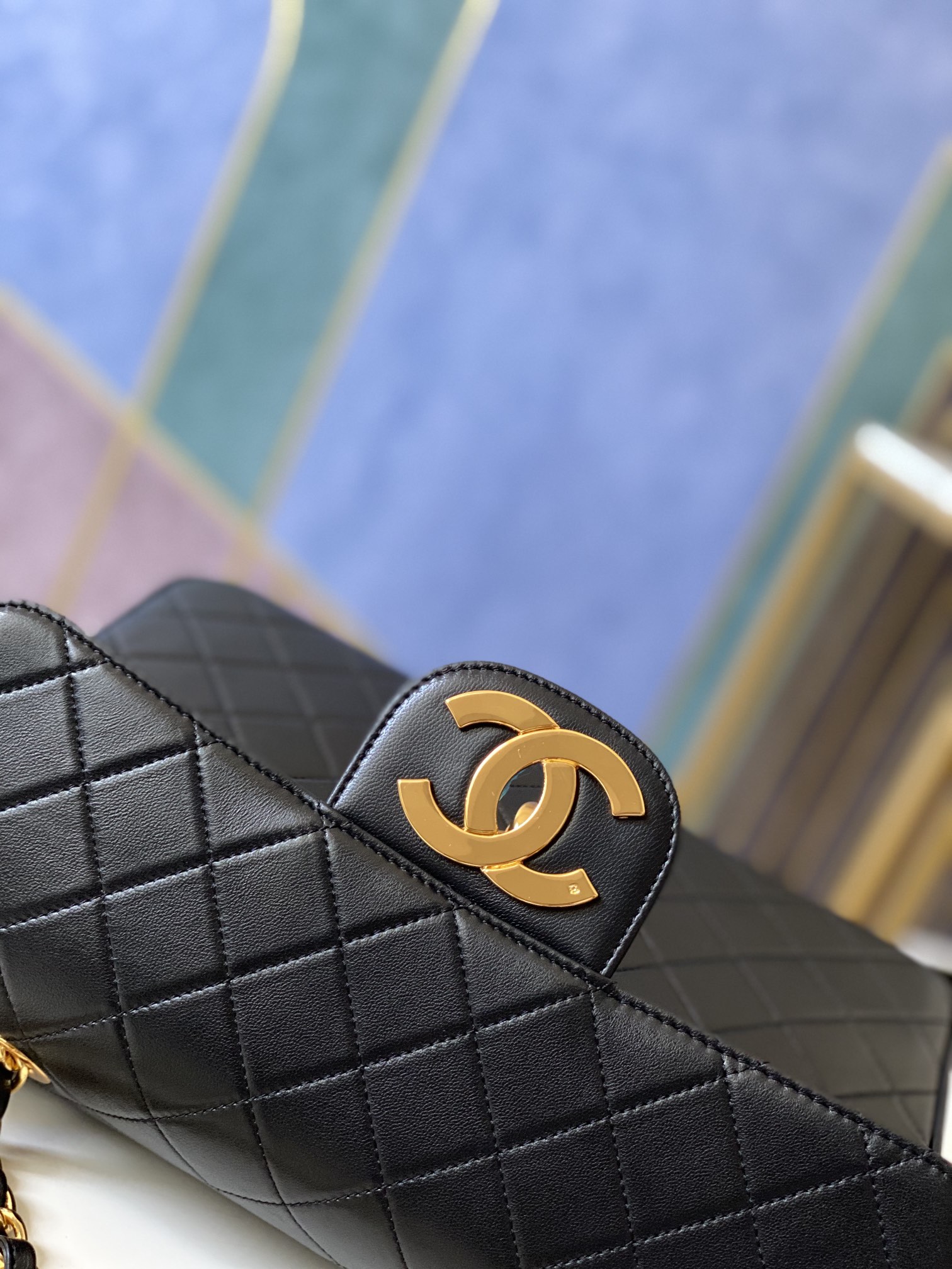 Handbag Chanel A88 size 30.21.8 cm - vstockx