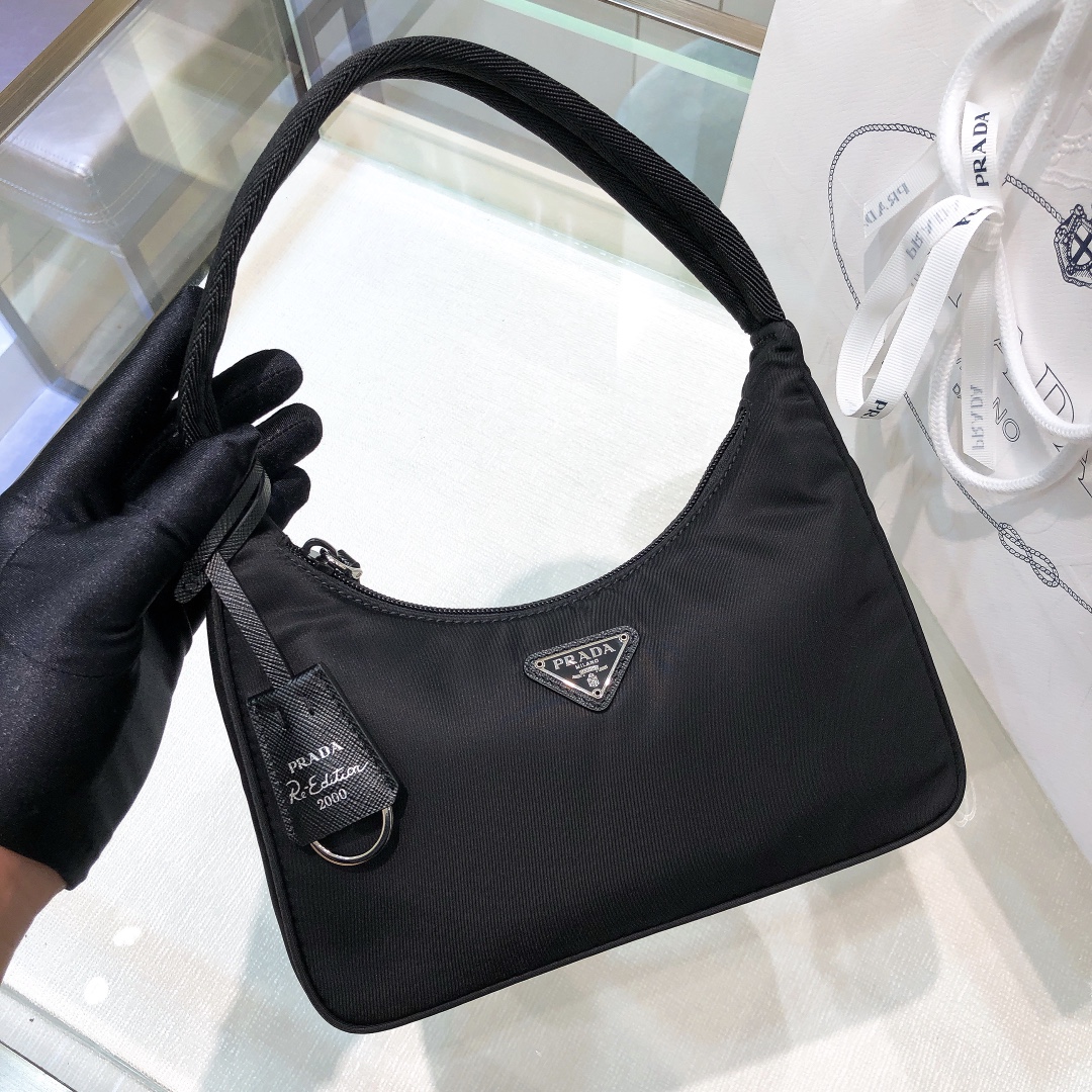 handbags prada Hobo 1NE515 re-edition 2000 Size:22*17*6 - vstockx