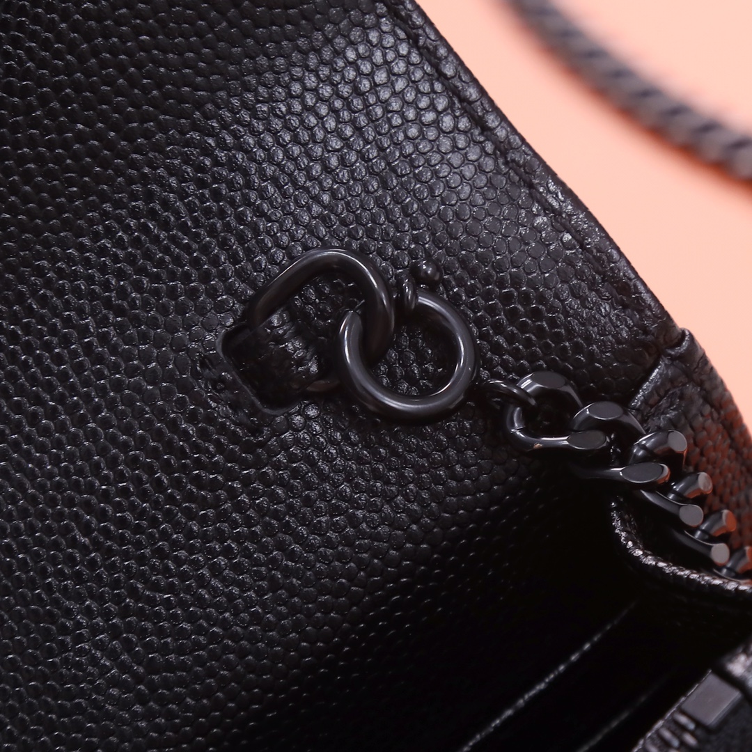 Handbags SAINT LAURENT 393953 size 19x11.5x4 cm - vstockx