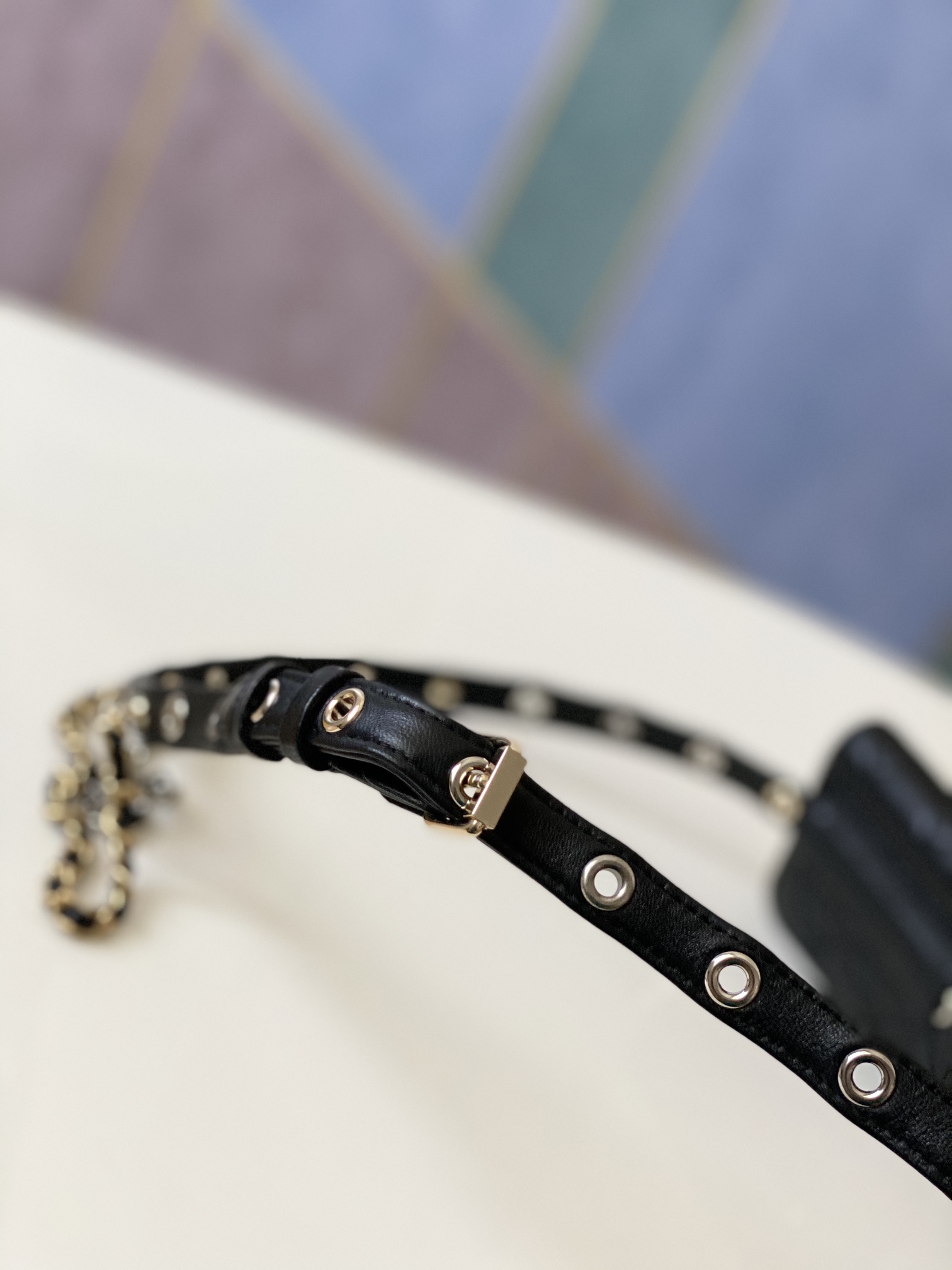 Handbag Chanel 81179 size 12 8.5 2.5 cm - vstockx