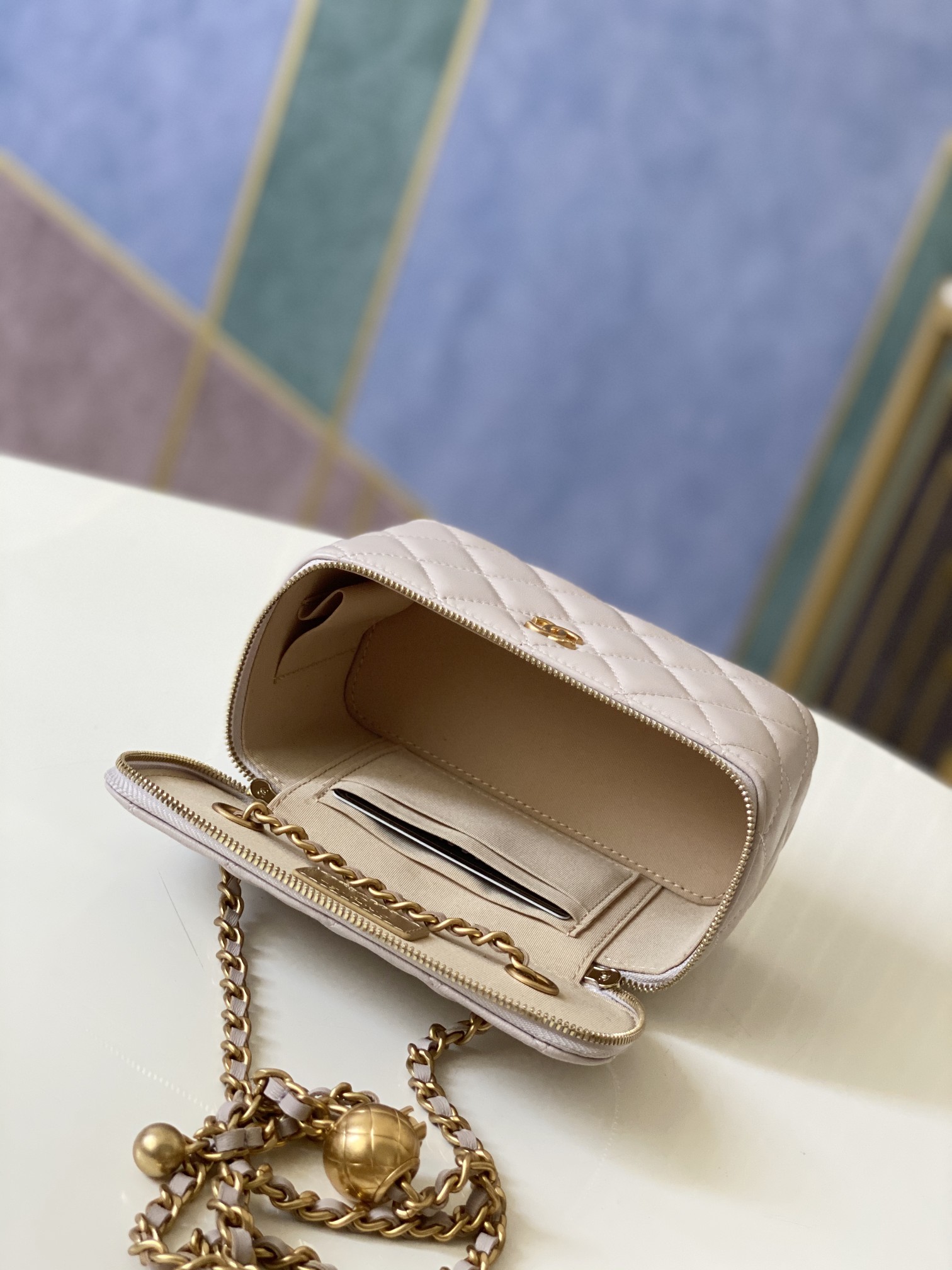 Handbag Chanel 81138 size 16 9.5 8 cm - vstockx