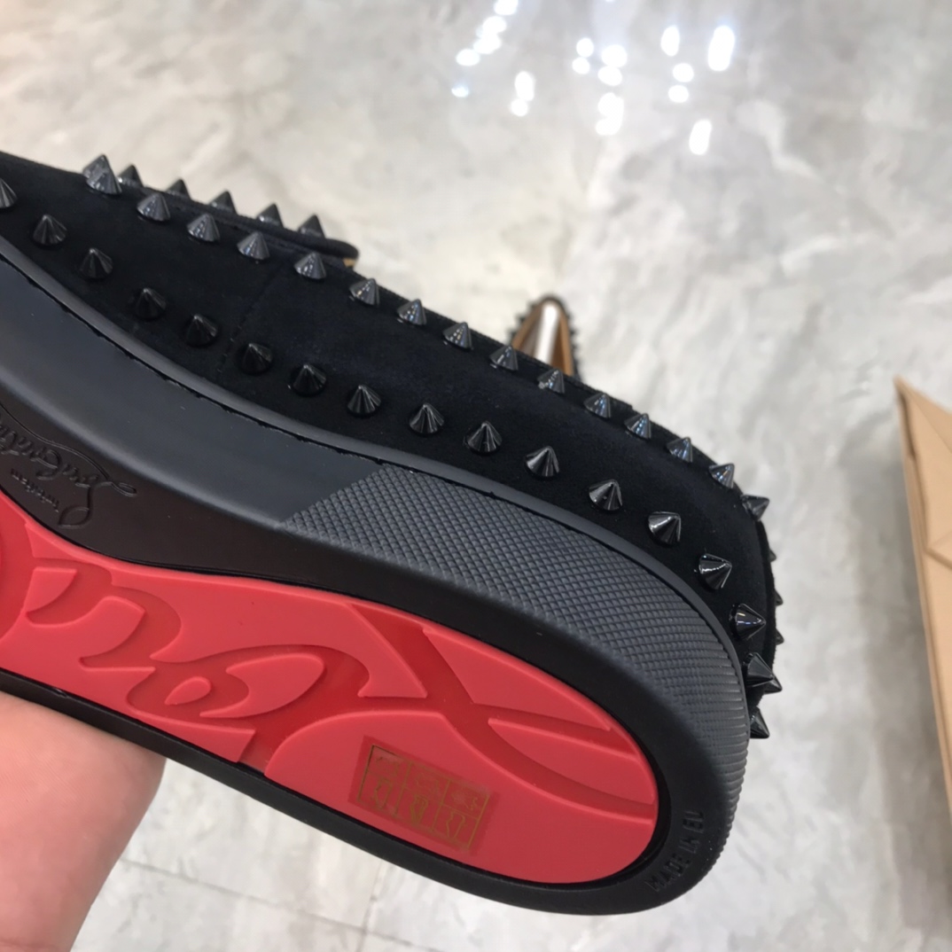 Christian Louboutin Louis Junior Spikes Orlato Flat Sneakers 61 - vstockx