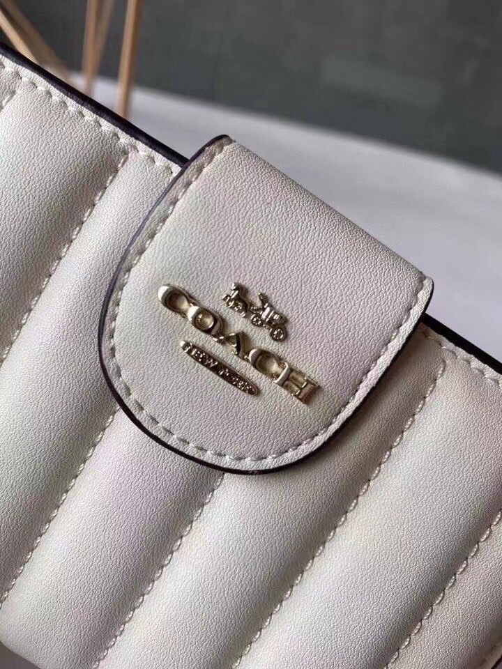 Handbags Coach C3454 size:13.5*9*3 - vstockx