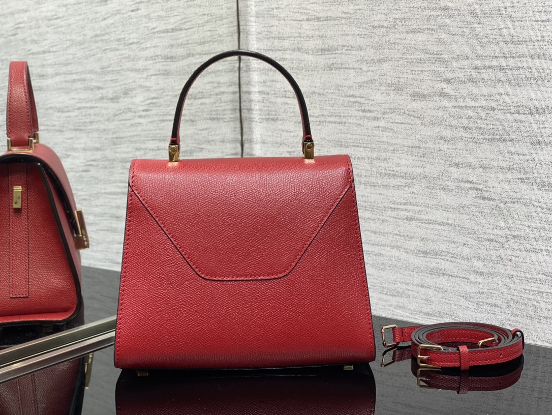 Handbag VALEXTRA size *'* - vstockx