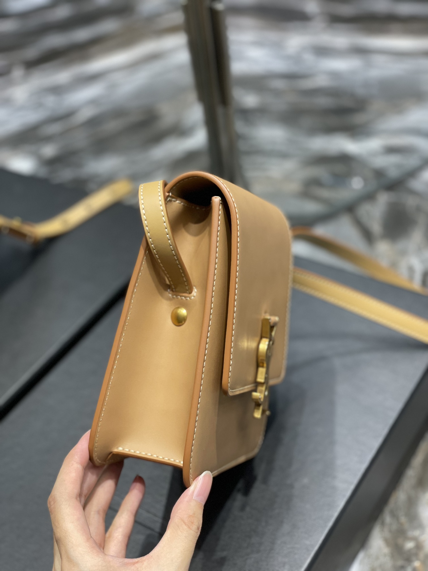 Handbags SAINT LAURENT 668809 size 16  18x6 cm - vstockx