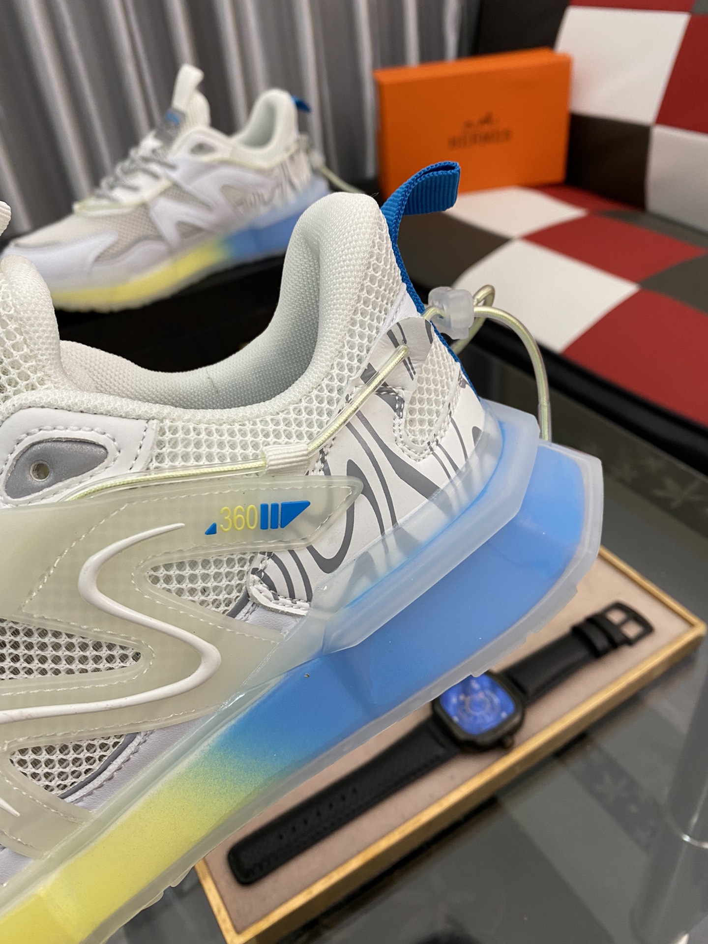 Hermes Low Top sneaker 30 - vstockx