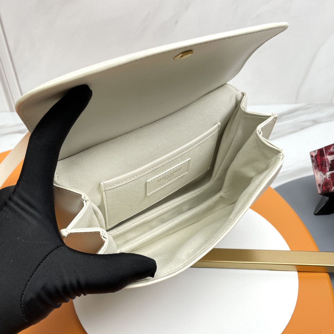 Handbags SAINT LAURENT 686742 size 19  15  8 cm - vstockx