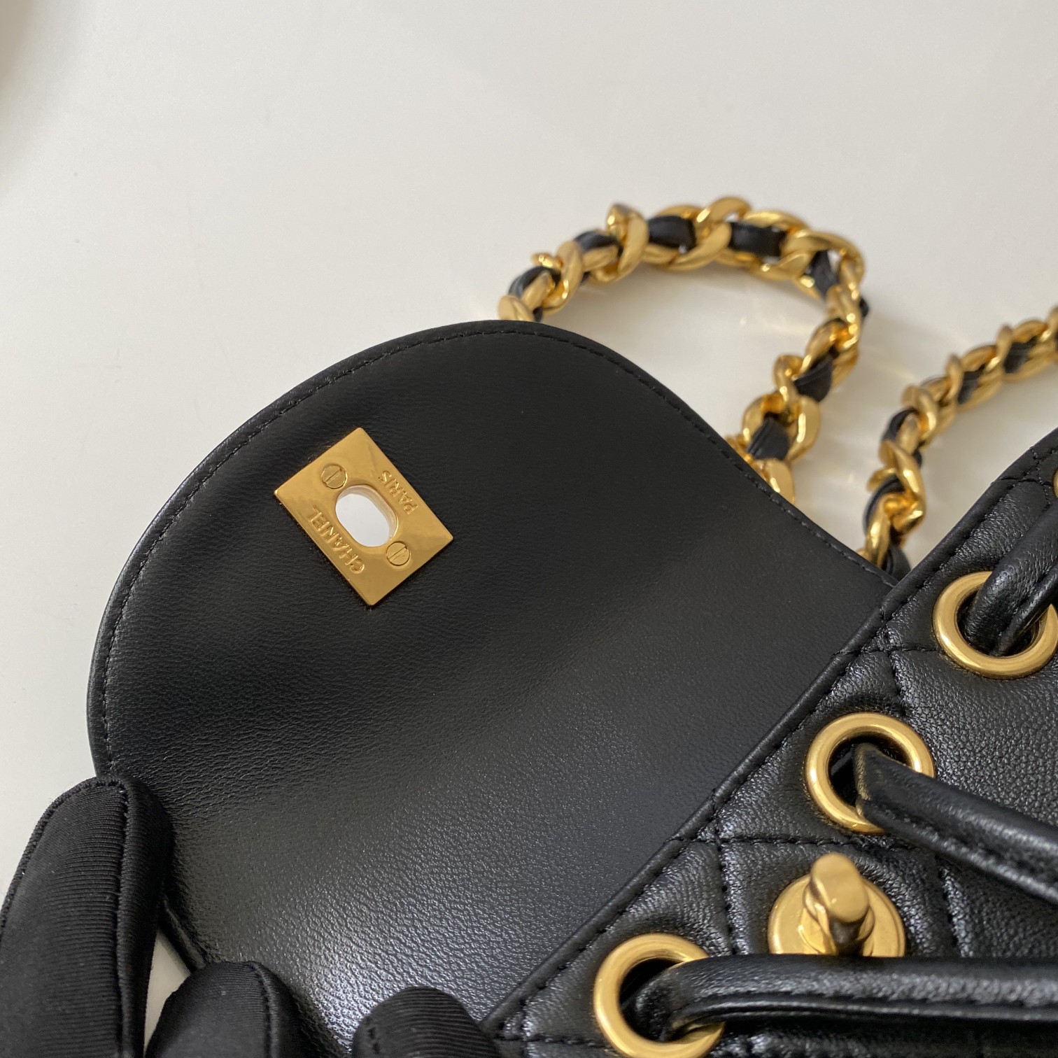 Handbag Chanel 88793 size 17 7 15 cm - vstockx