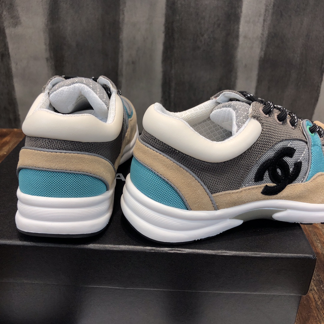 Chanel Fabric & Suede Calfskin Low Top Sneaker 2 - vstockx