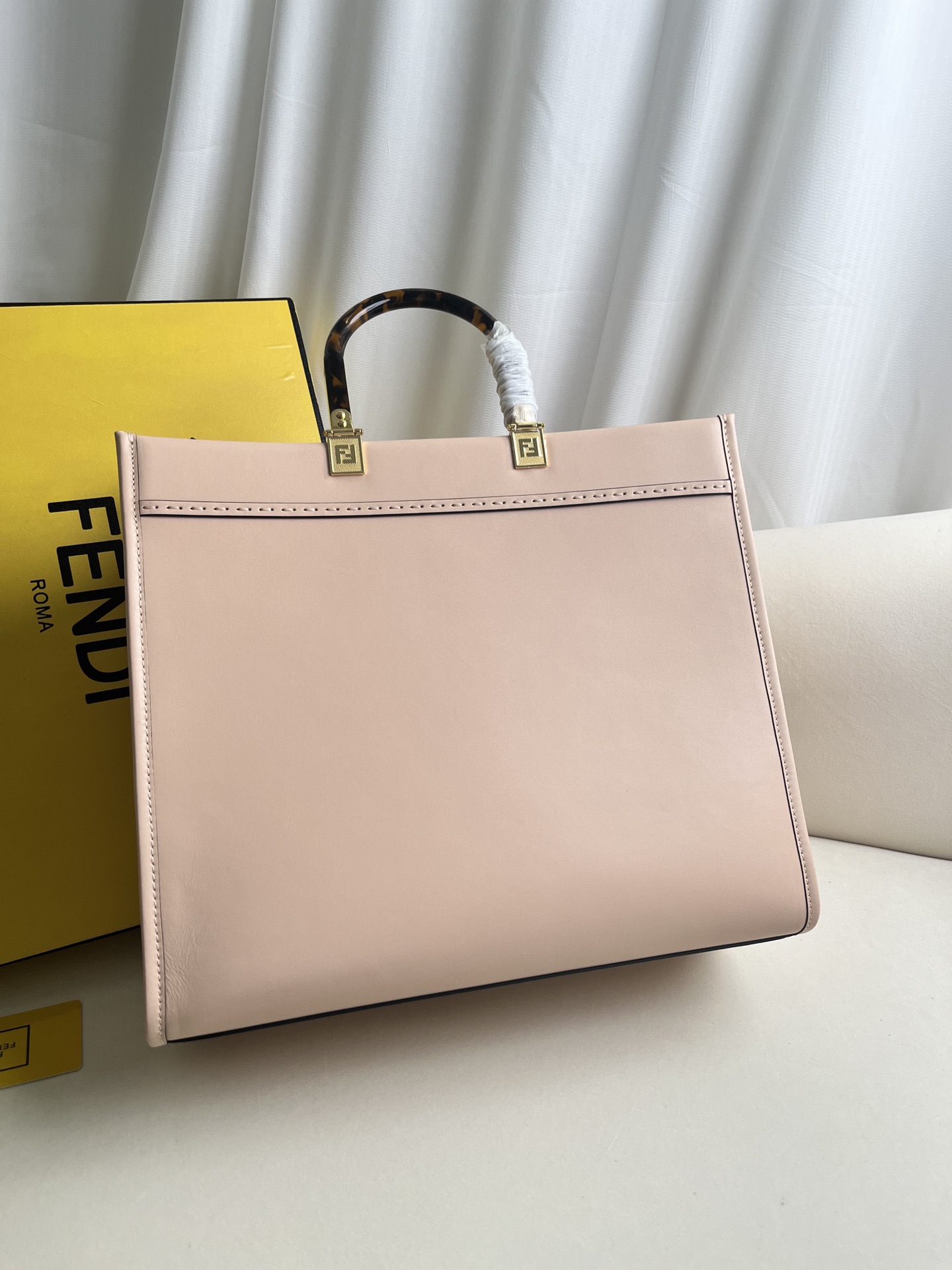 handbags FENDI 877 size:17*35*31 - vstockx