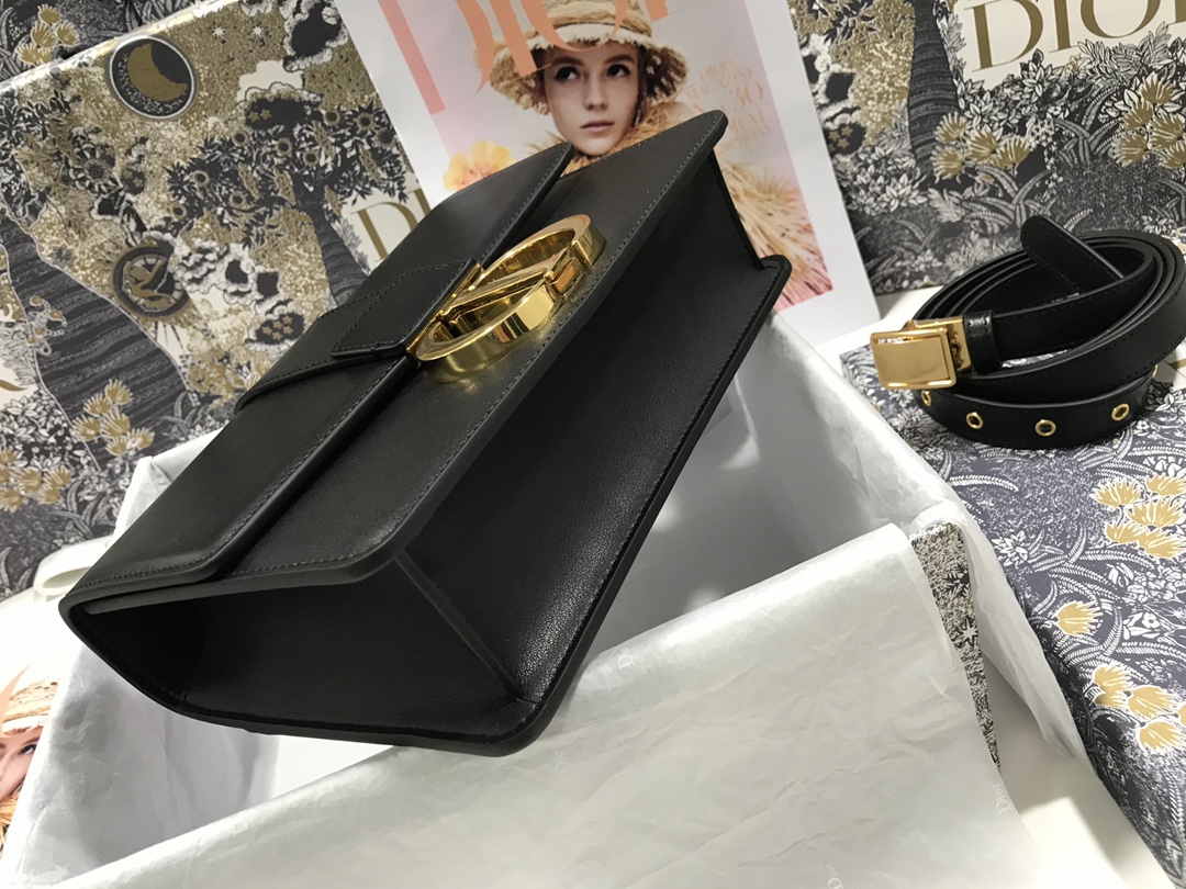 Handbag Dior M9203 size 24 x 17 x 8 cm - vstockx