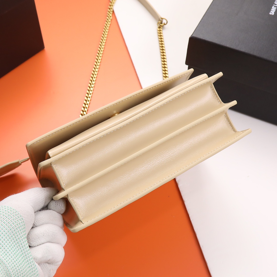 Handbags SAINT LAURENT 442906 size 22x8x16 cm - vstockx