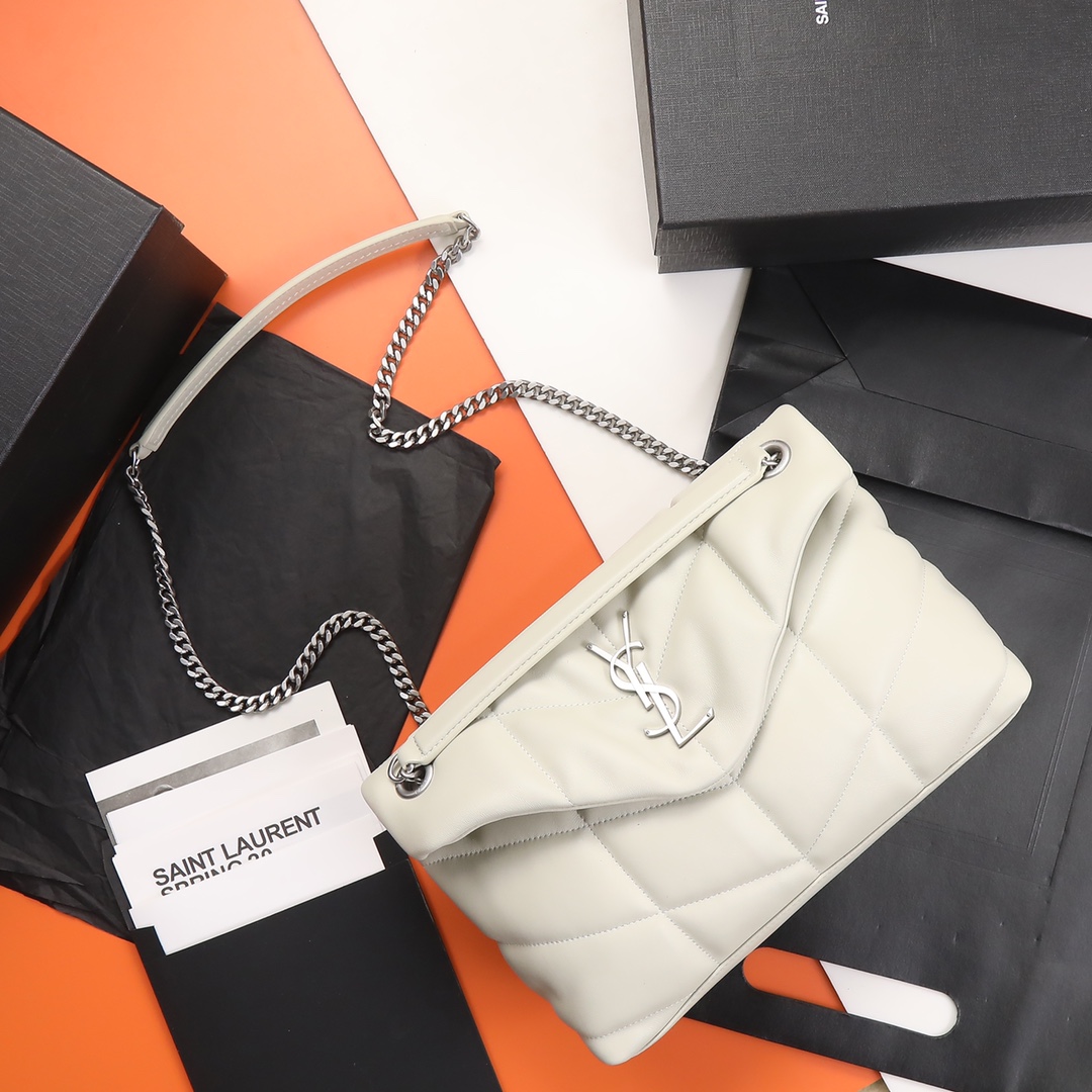 Handbags SAINT LAURENT 577476 size 29x17x11 cm - vstockx