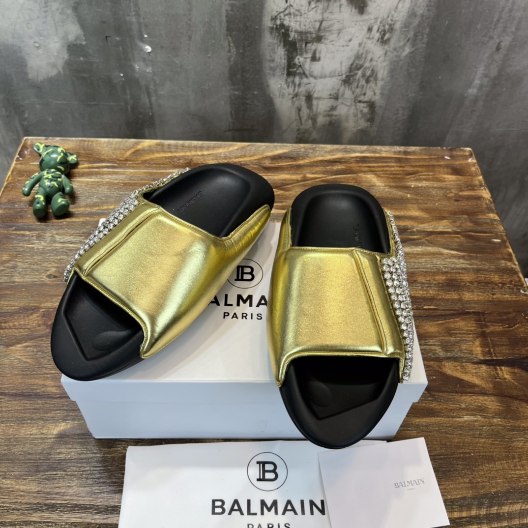 Balmain Quilted leather B-IT mules 3 - vstockx