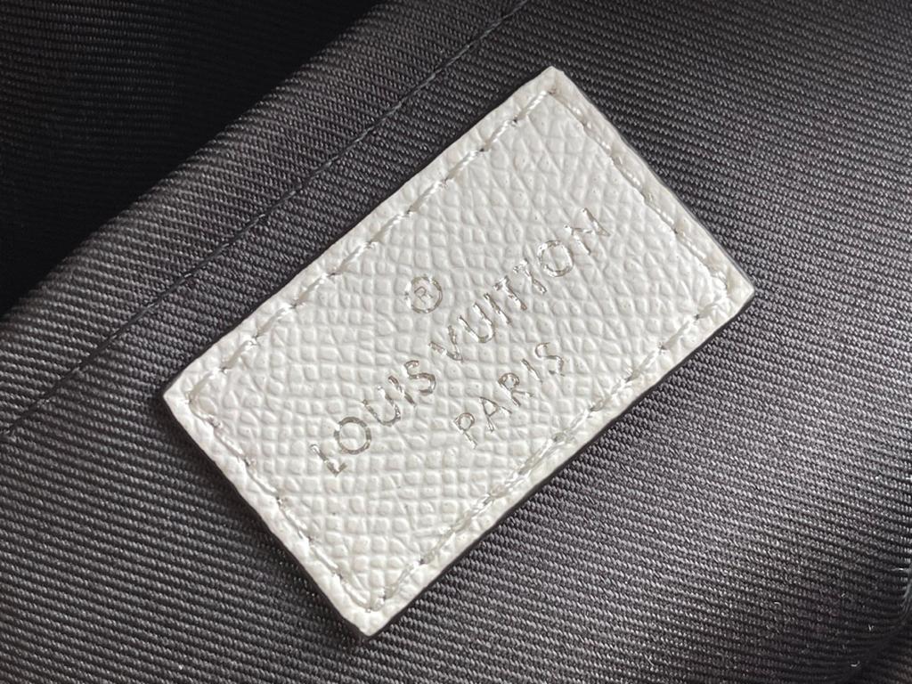 Handbag Louis Vuitton M30873 size 29.5x20x10.5 cm - vstockx