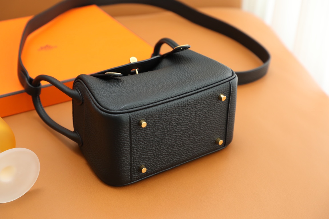 Handbags Hermes Lindy mini tc - vstockx