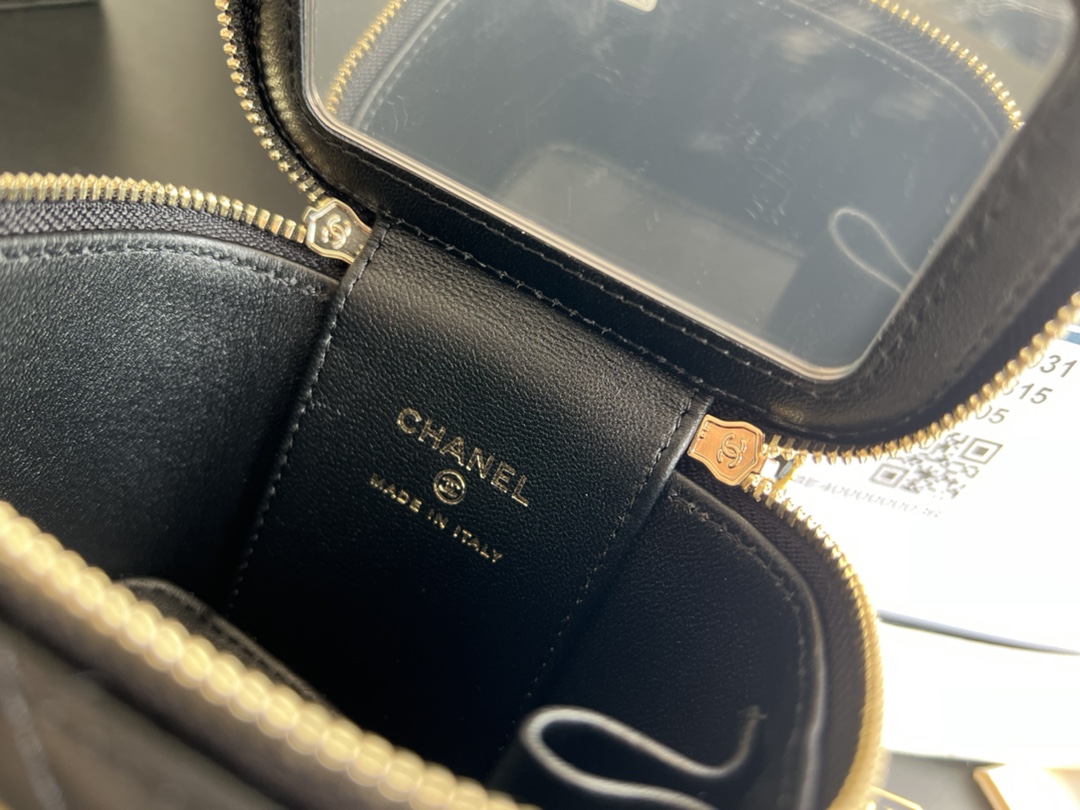 Handbag Chanel 2931 size 8.5cmx11cmx7 cm - vstockx