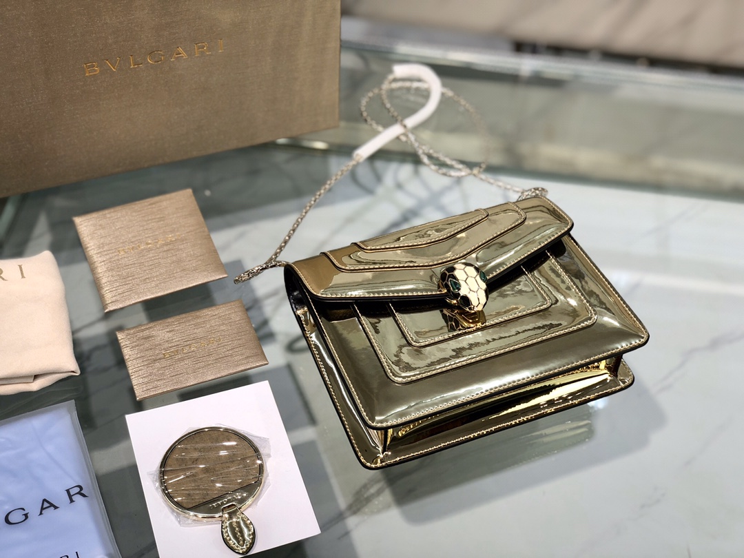 Handbags Bvlgari 35107 size:20*16*5 cm - vstockx