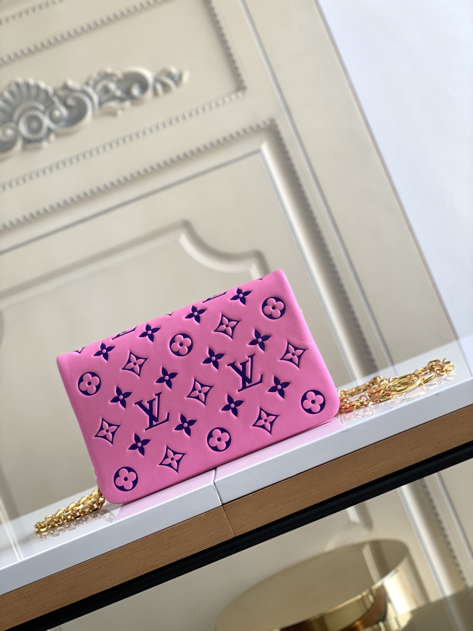 Handbag Louis Vuitton M80742 size 20 x 14 x 8 cm - vstockx