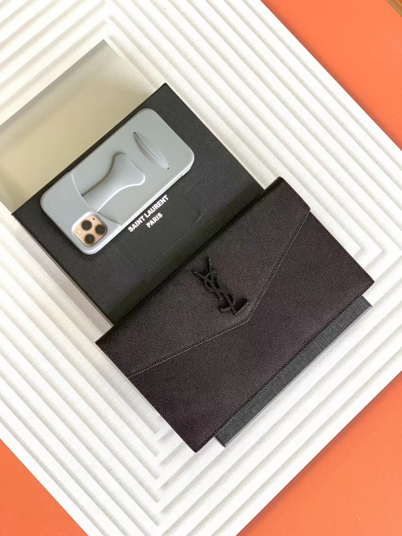 Handbags SAINT LAURENT 565739 size 27  16  2 cm - vstockx