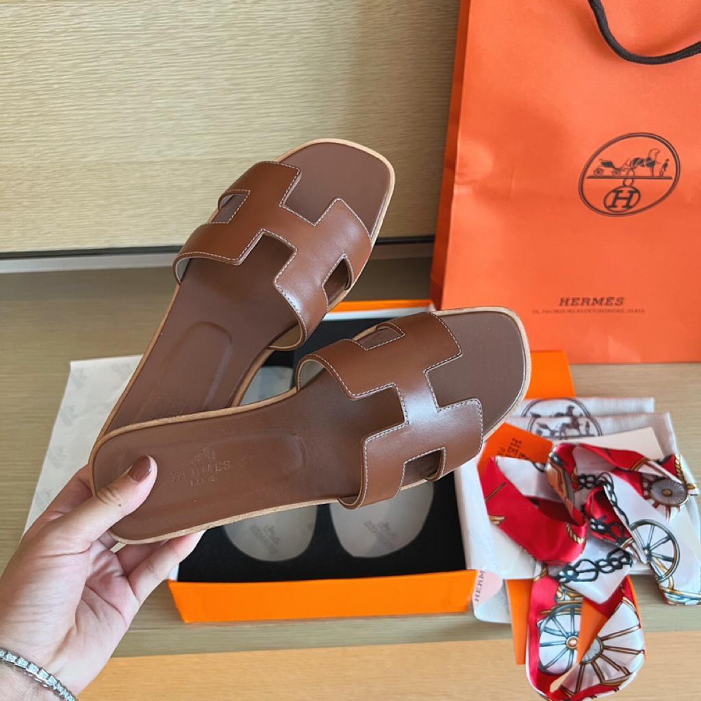 Hermes Sandals 228 - vstockx