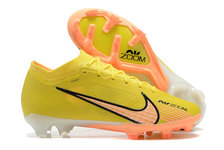 NK football shoes 36 - vstockx