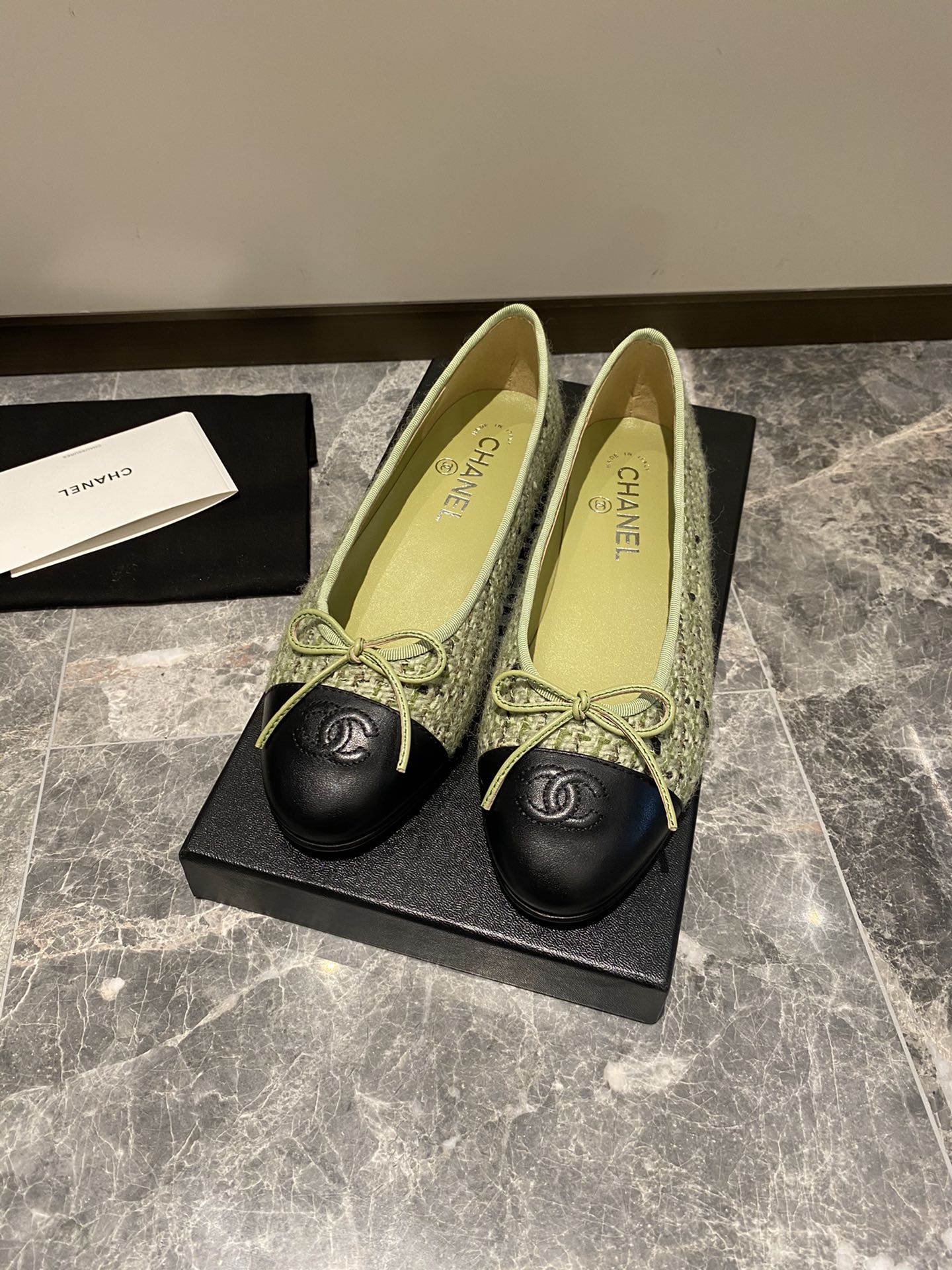 Chanel Ballerinas Fabric & Grosgrain 37 - vstockx