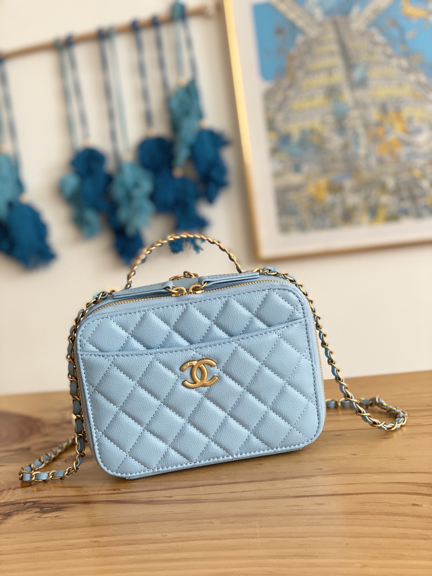 Handbag Chanel AP3222 size 19*13.5*7* cm - vstockx
