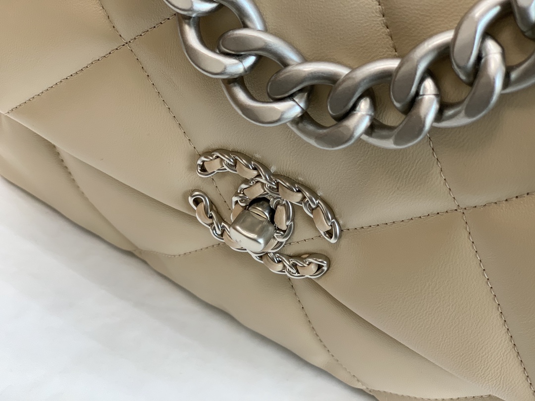 Handbag Chanel size 36 cm - vstockx
