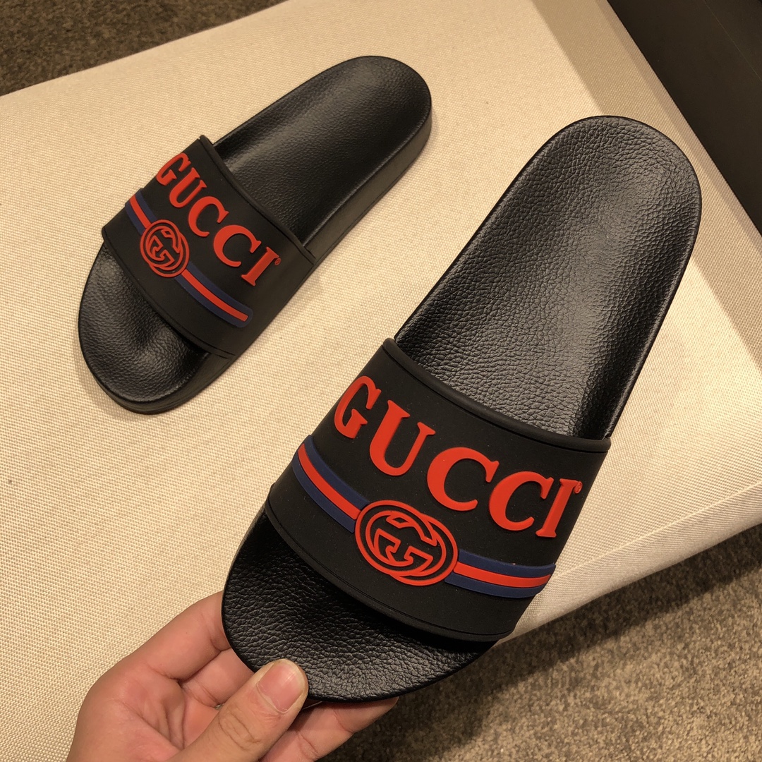 Gucci Slippers 48 - vstockx