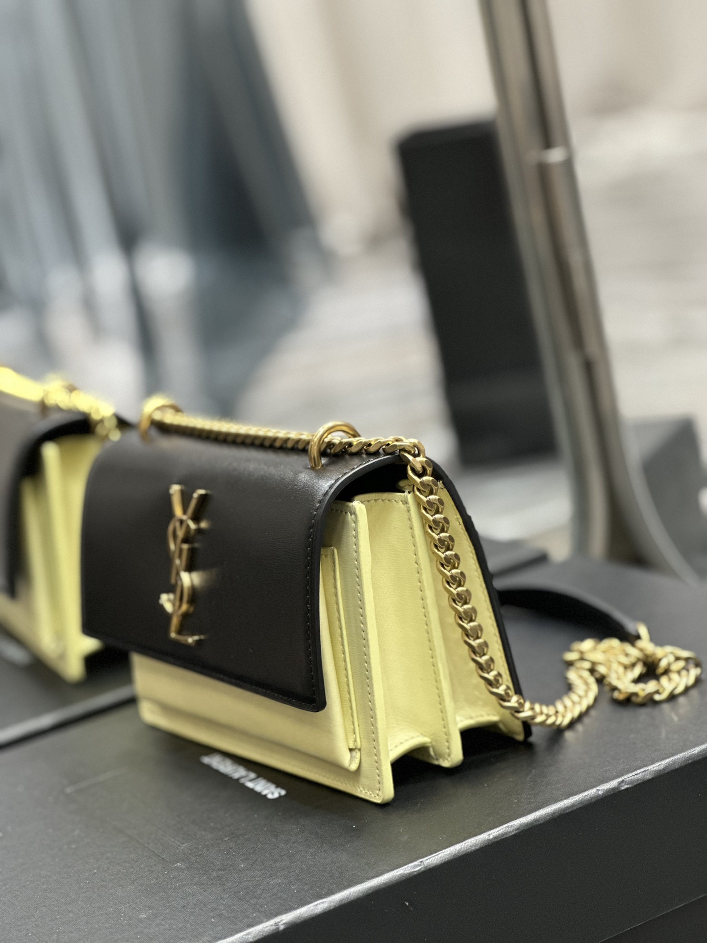 Handbags SAINT LAURENT 441972 size 19  13  8 cm - vstockx