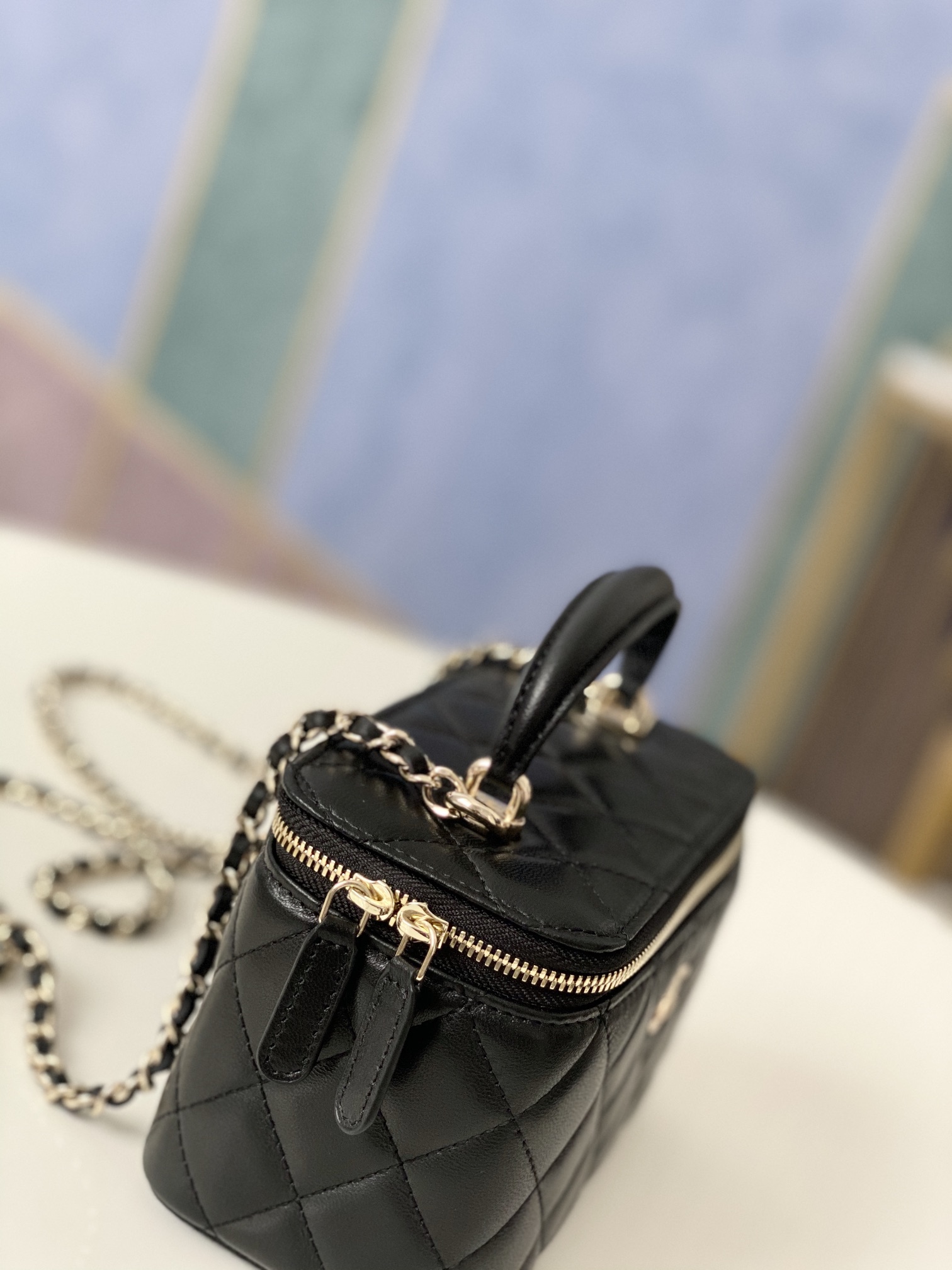 Handbag chanel 81190 size 9.5 17 8 cm - vstockx