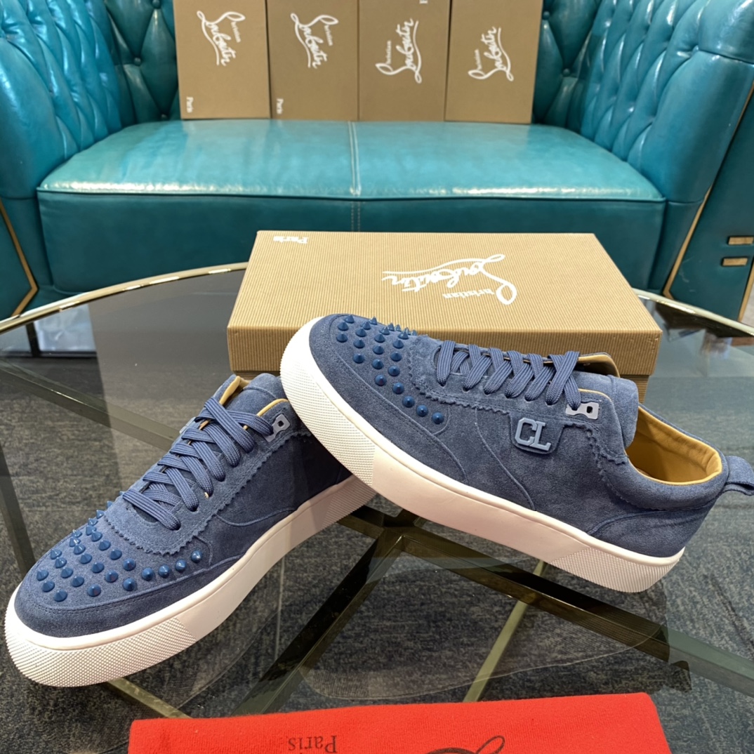 Christian Louboutin Happyrui Spikes Flat Sneakers 3 - vstockx