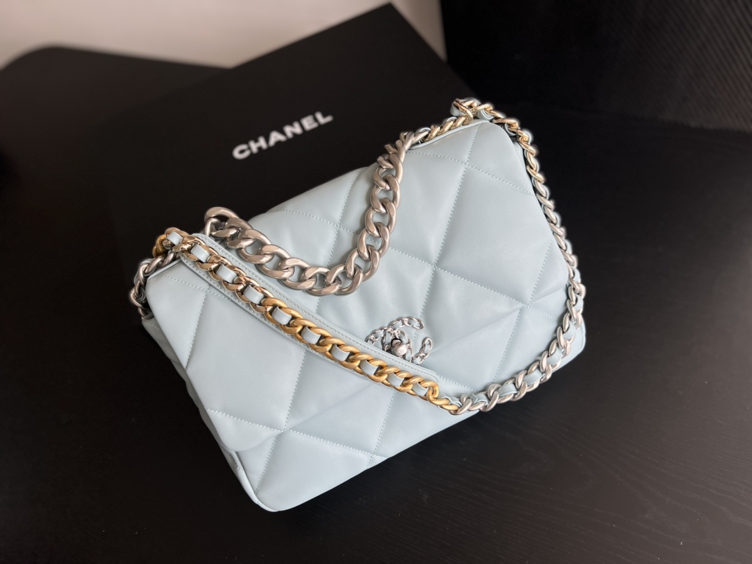 Handbag Chanel 1160 size 26cmx16cmx9 cm - vstockx