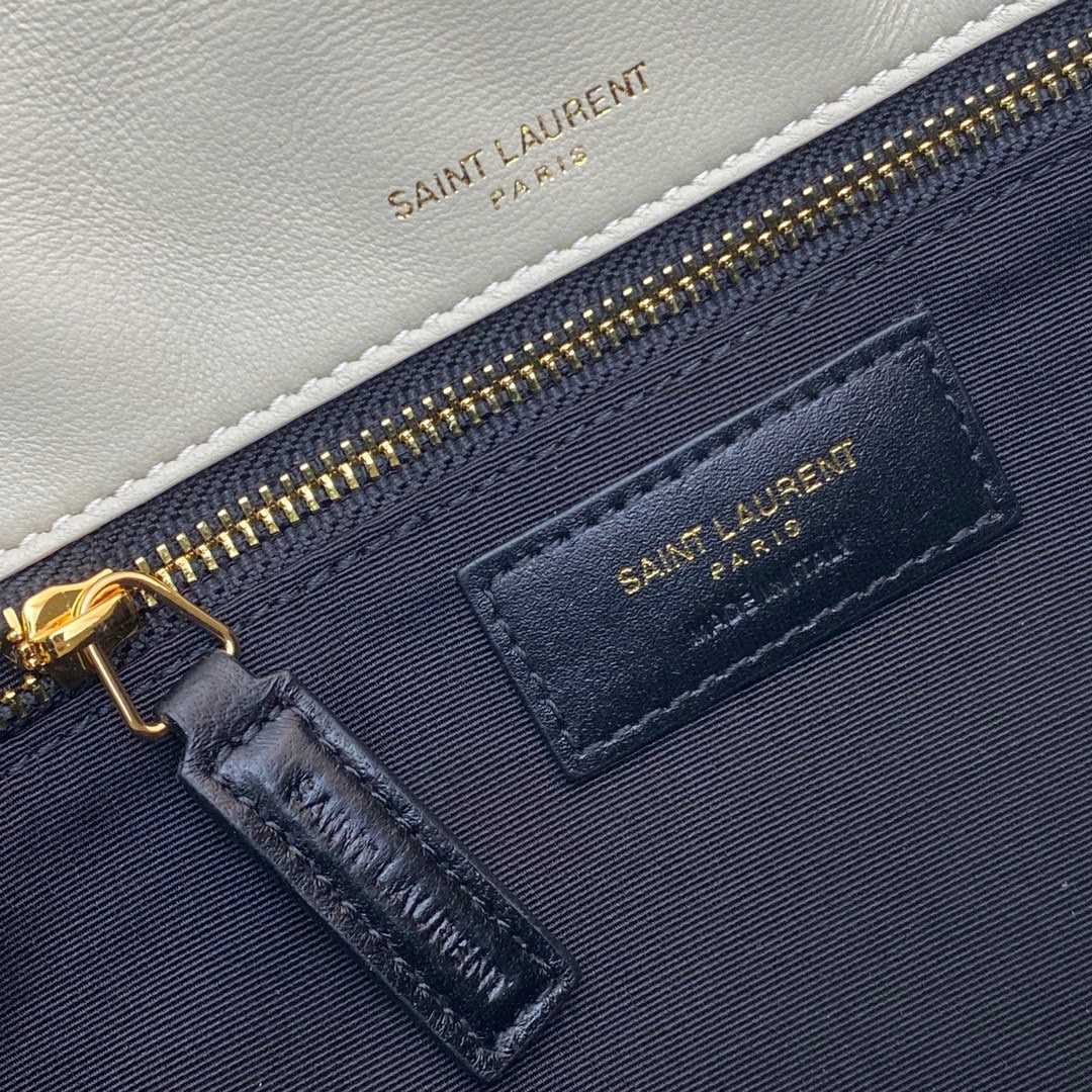 Handbags SAINT LAURENT 632014 size 26x13.5x4.5 cm - vstockx