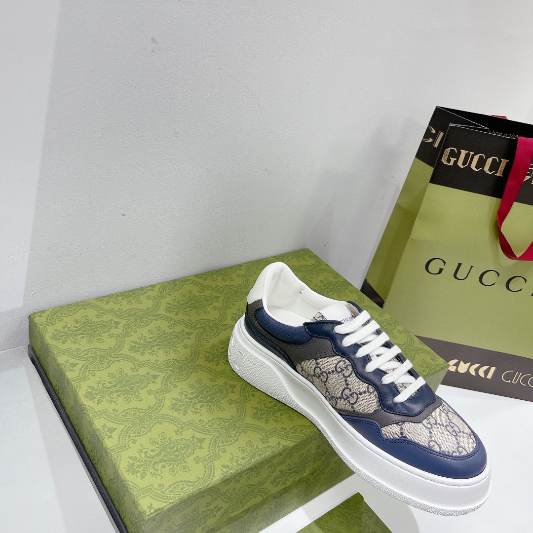 Gucci Women's GG sneaker 2 - vstockx