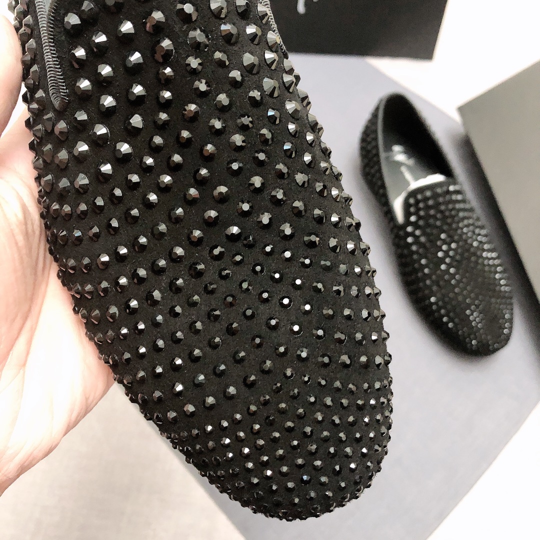 Giuseppe Zanotti Slip-on 8 - vstockx
