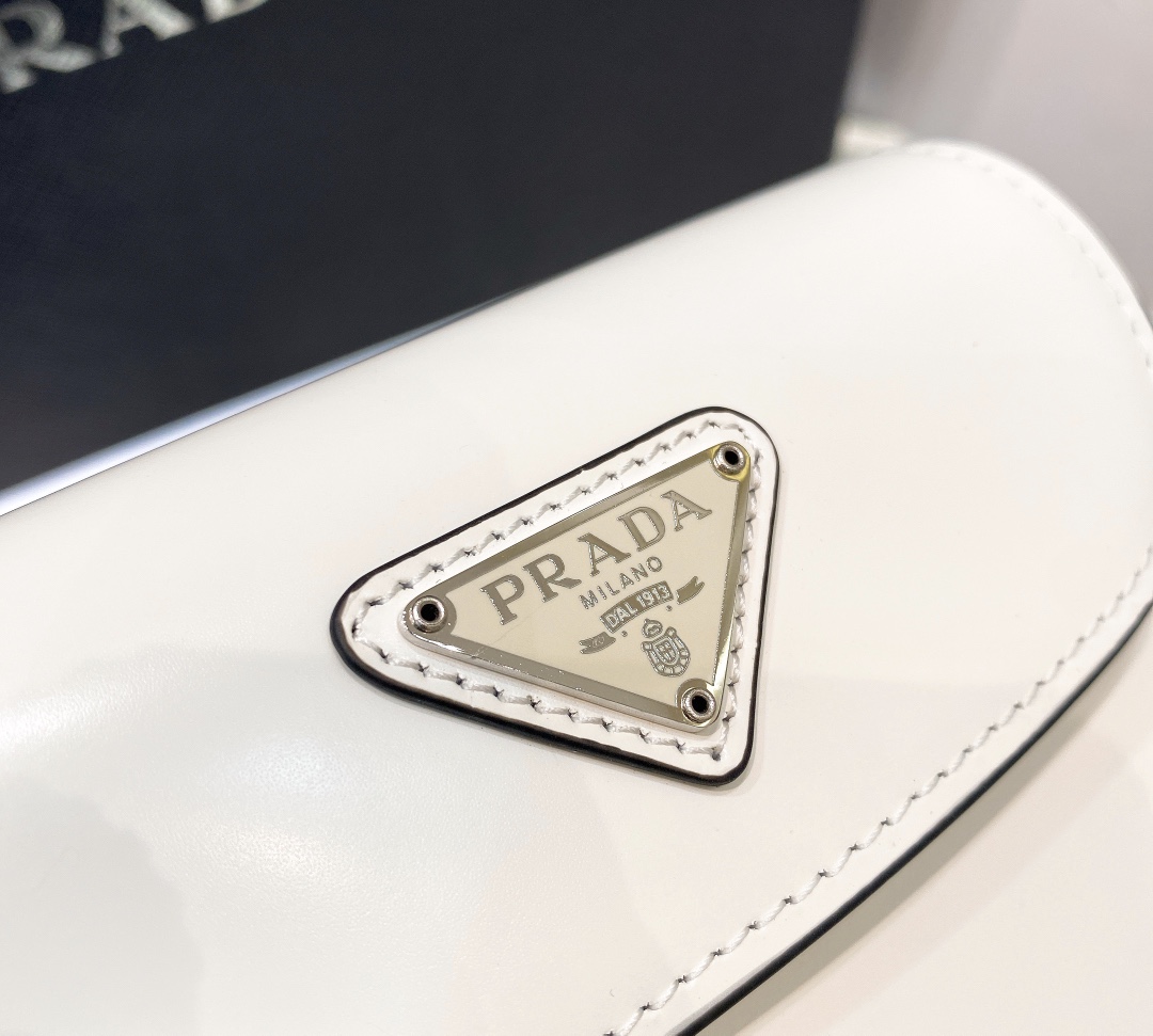 handbags prada 1BH188 zise ?7*14.5*7cm - vstockx