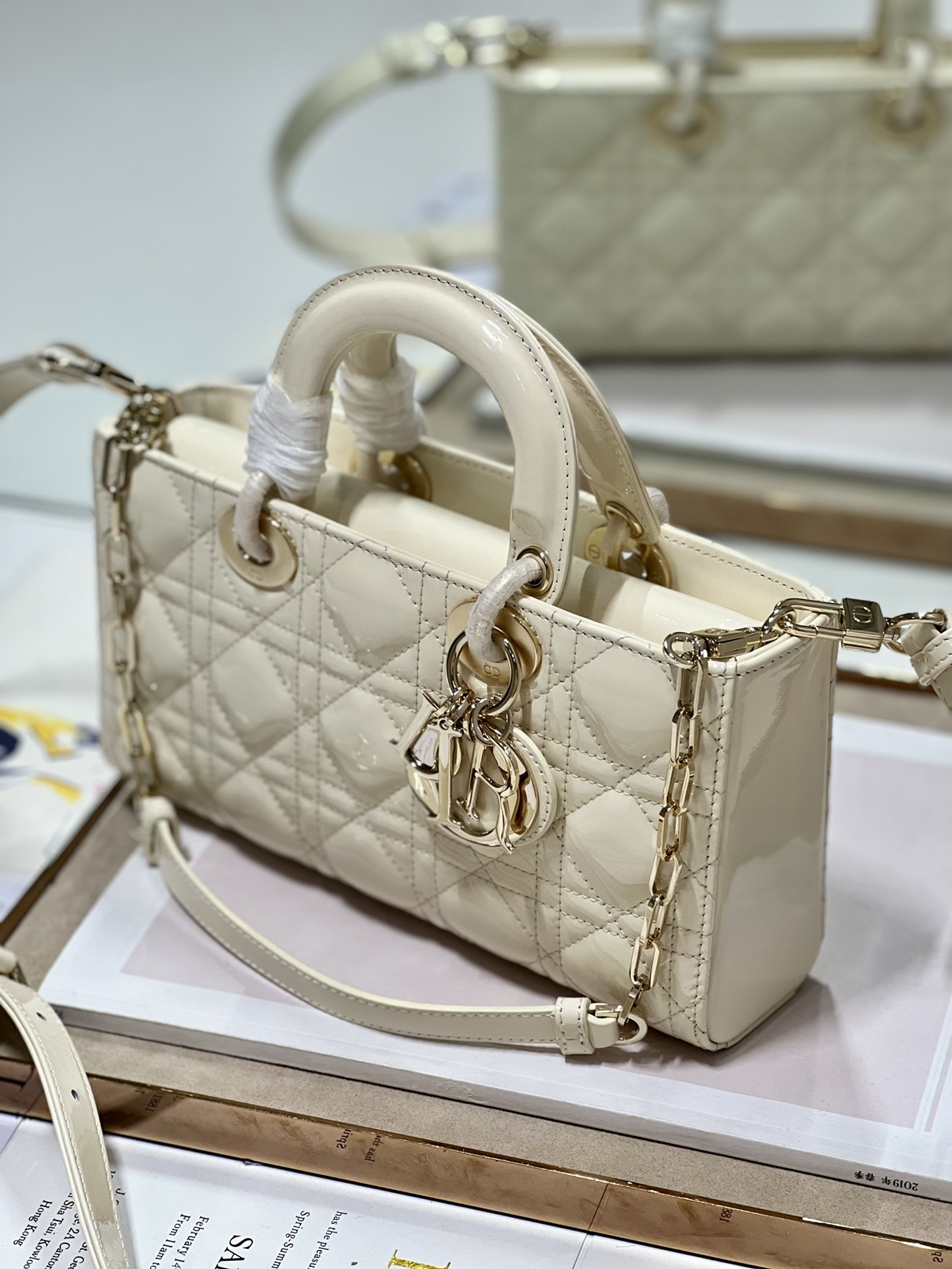 Handbag Dior 0540 size 26*6*14 cm - vstockx