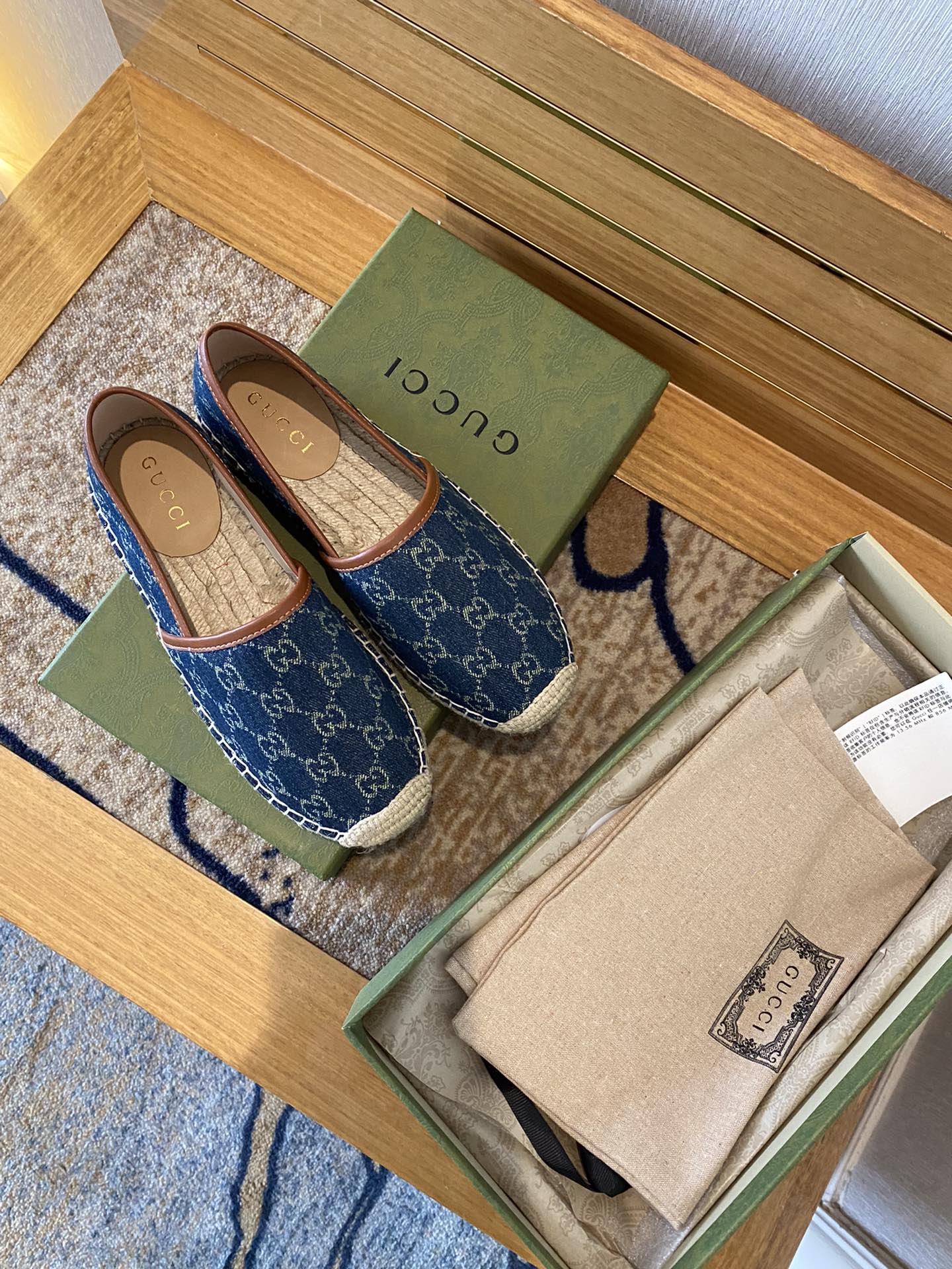 Gucci Leather espadrille with Double G WOMEN 2 - vstockx