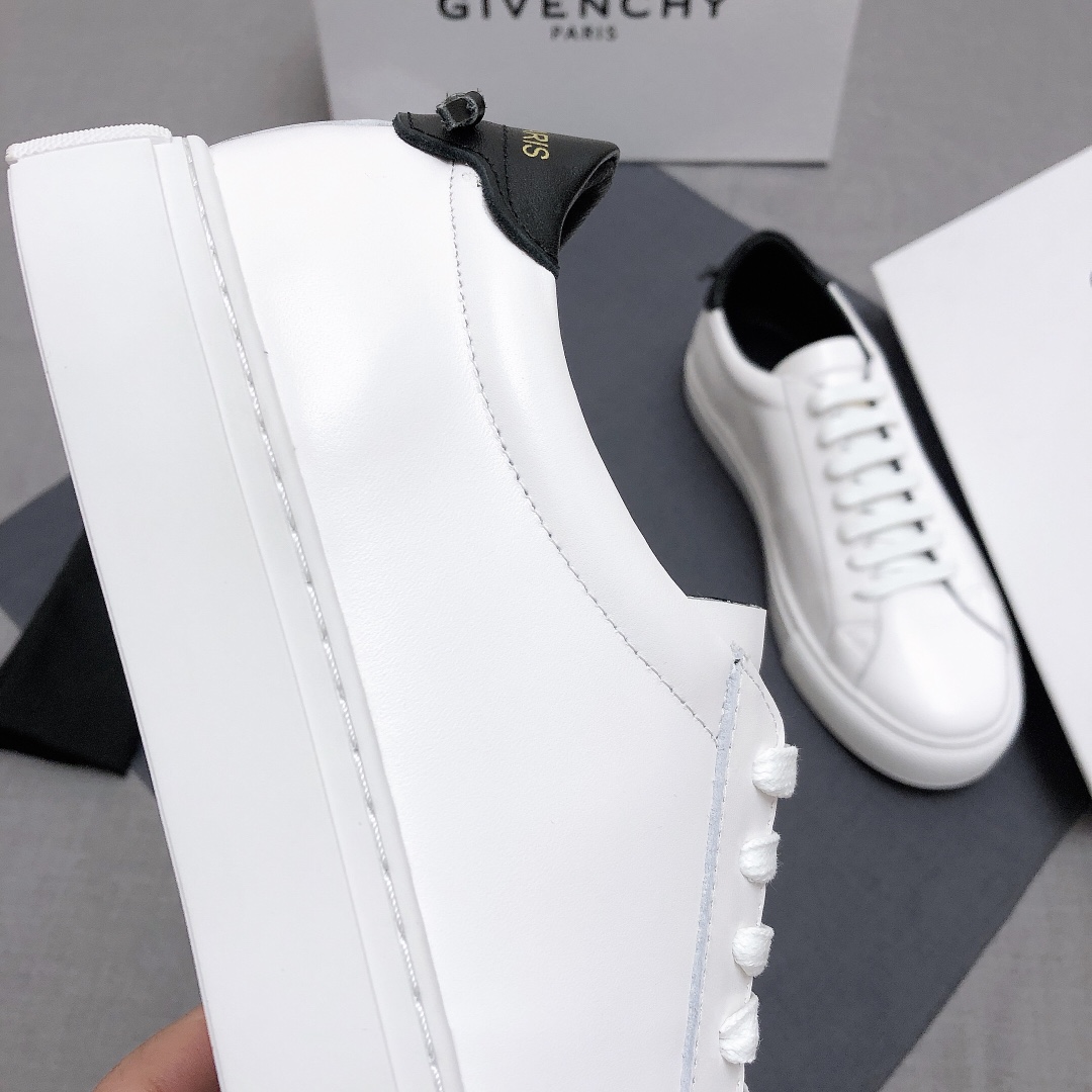 Givenchy Urban Street Logo-print Leather Sneakers 37 - vstockx