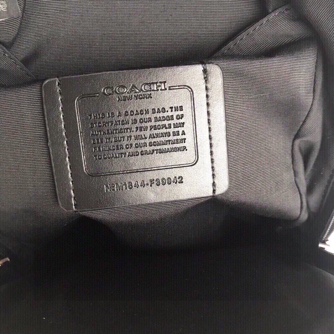 handbags prada F39942 size:20*32*6 - vstockx