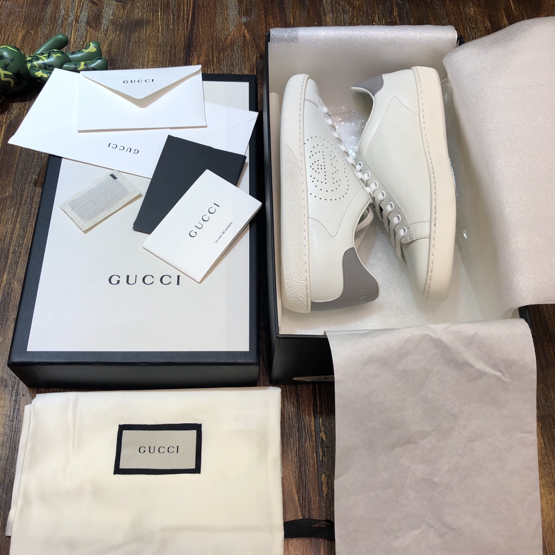 Gucci Ace Perforated Interlocking G (W) - vstockx