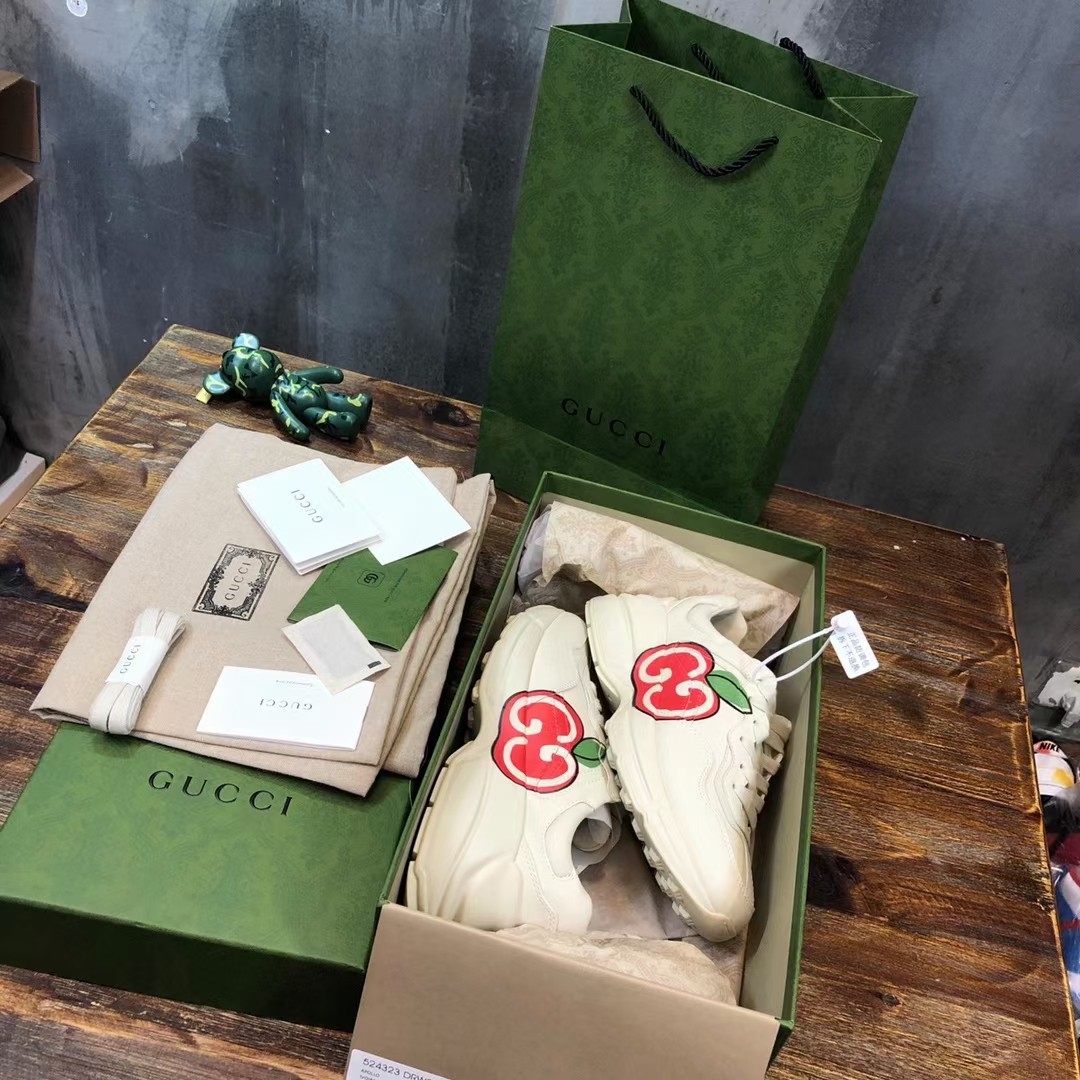 Gucci Rhyton sneaker 21 - vstockx