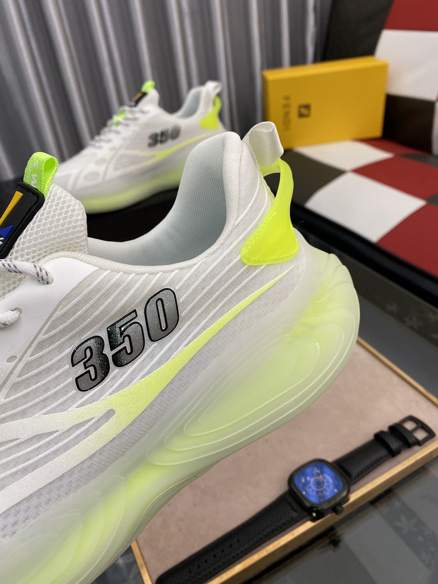 Fendi Low Top Sneakers 3 - vstockx
